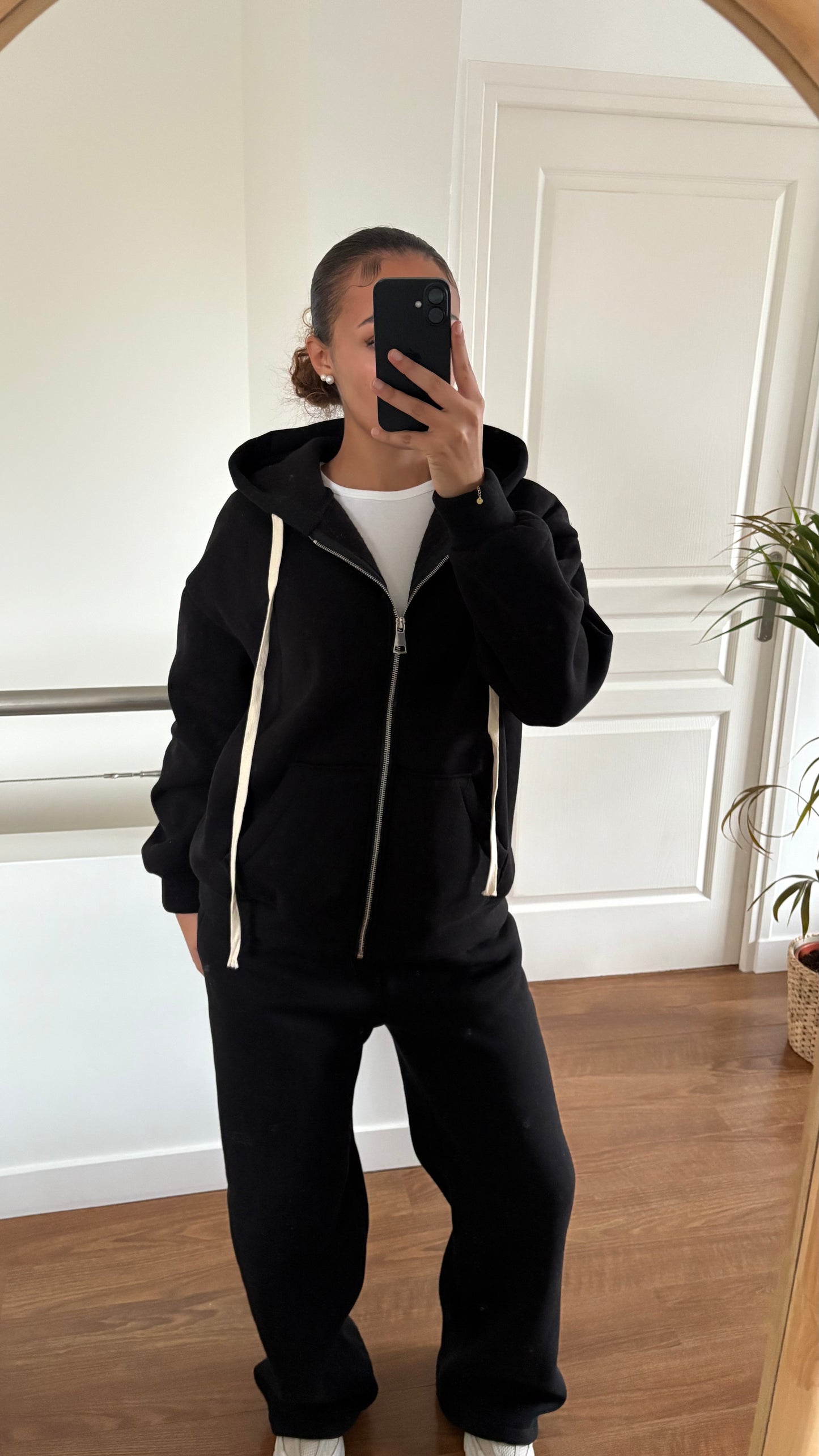 Ensemble jooging STIA PRÉCOMMANDE LIVRAISON LUNDI CHEZ VOUS✨