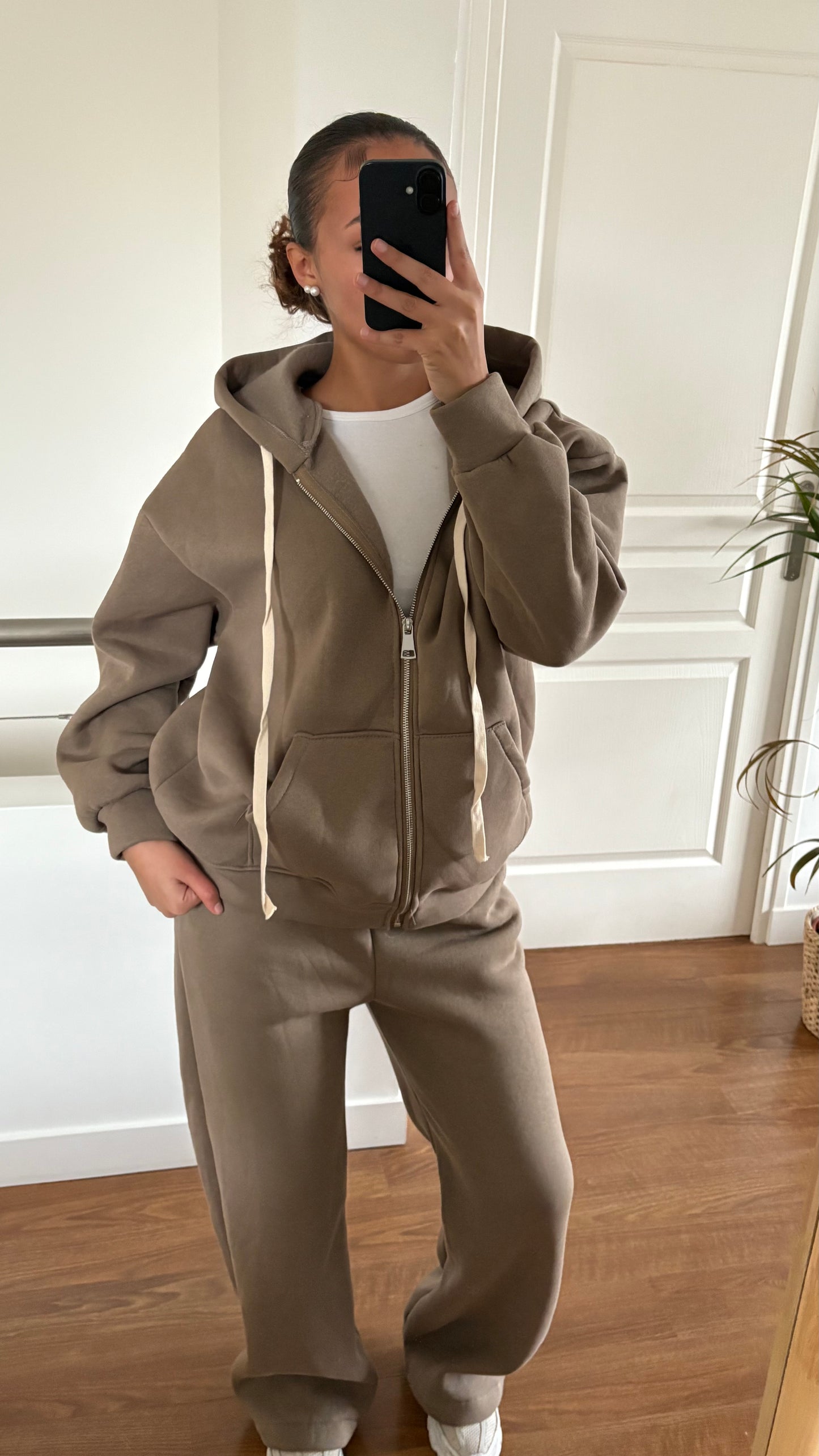 Ensemble jooging STIA PRÉCOMMANDE LIVRAISON LUNDI CHEZ VOUS✨